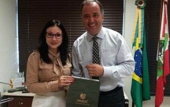 Coordenadora de Mobilidade Acadêmica participa de reuniões para tratar parcerias internacionais