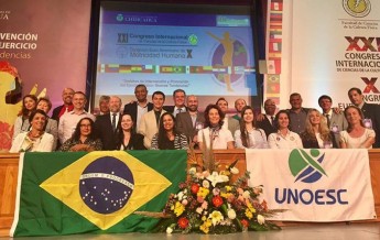 Curso de Educação Física da Unoesc Joaçaba participa de congresso no México