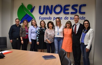 Professoras Equatorianas são recepcionadas na Unoesc Joaçaba