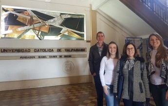 Estudantes do Programa de Pós-graduação em Educação realizam estágio na PUC de Valparaíso - Chile